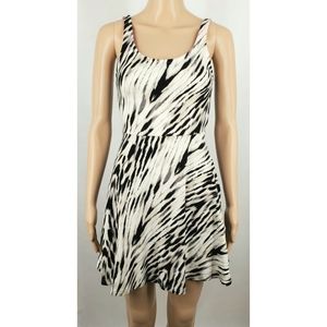 Express 💓 Cotton Skater Dress